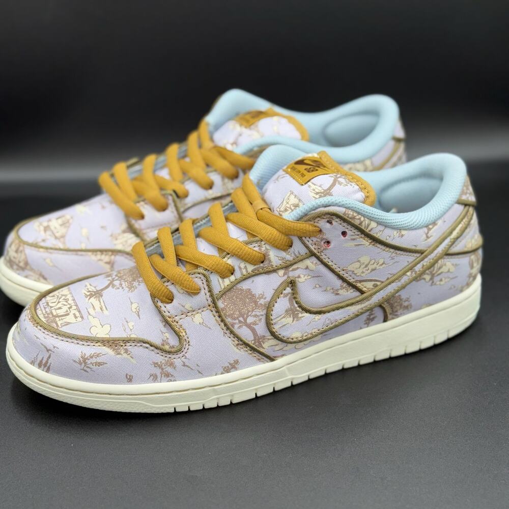 Nike SB Dunk Low Premium City of Style - Picture 2 of 5